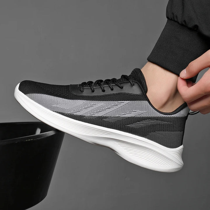 Airform Sneakers